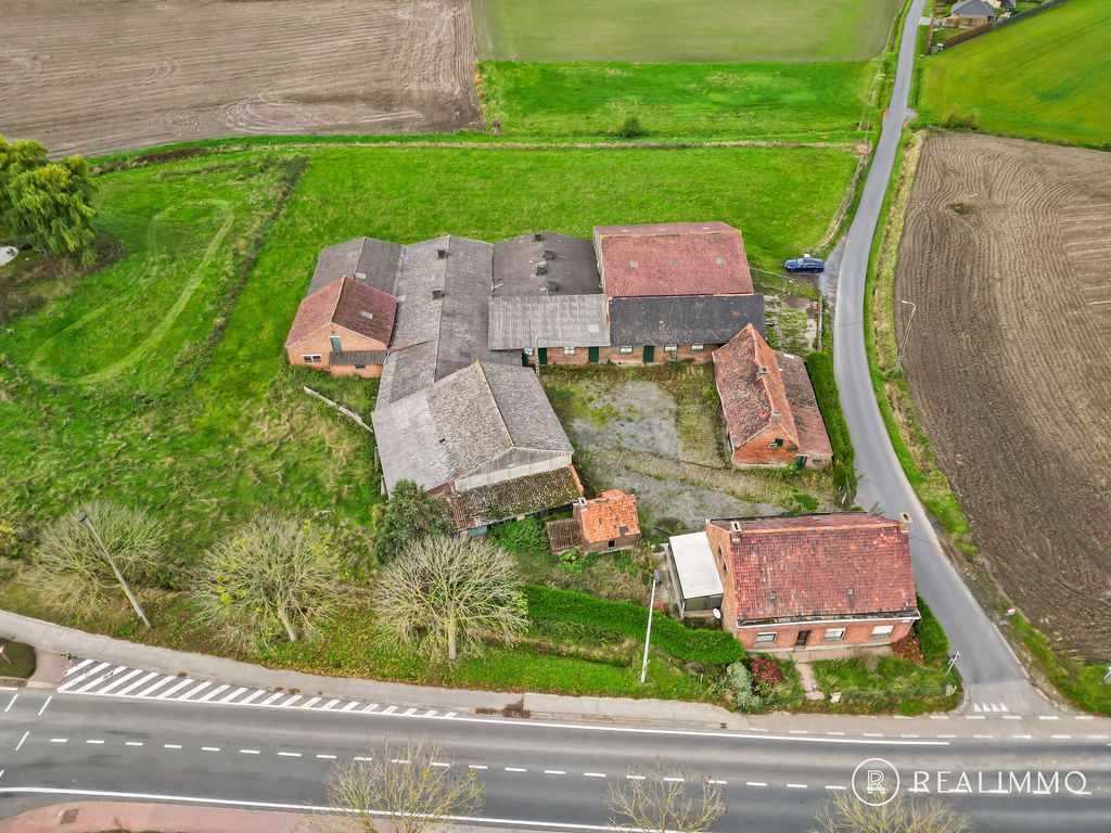 Uitstekend gelegen eigendom in Zwevegem foto 6