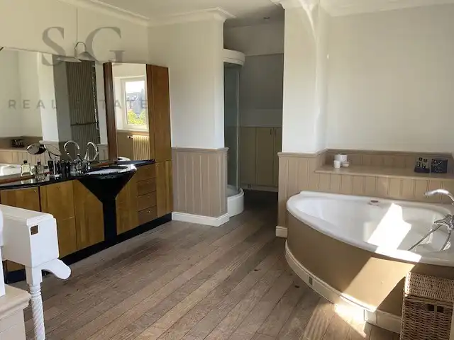 Interbellum villa in Bree centrum foto 30