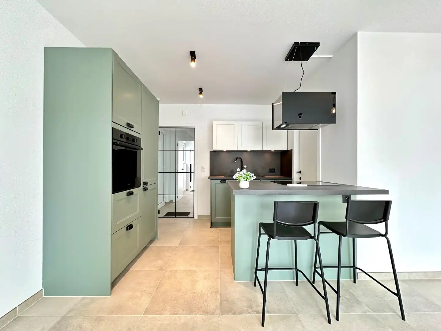 Modern en energiezuinig gelijkvloers appartement met tuin, terras en garage in Tongeren-Borgloon foto 4