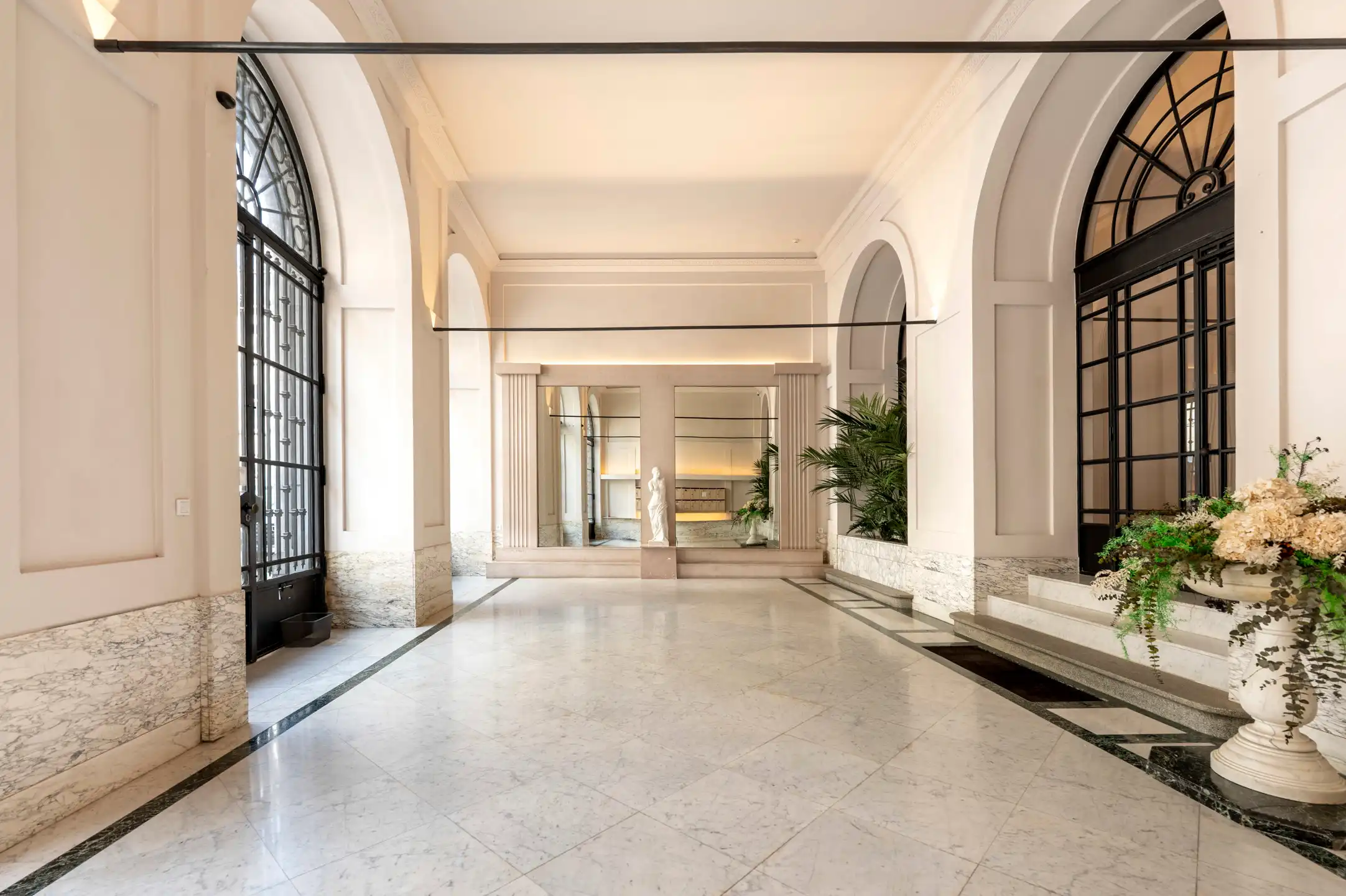 ANTWERPEN CENTRUM - Exclusief appartement met grandeur foto 23