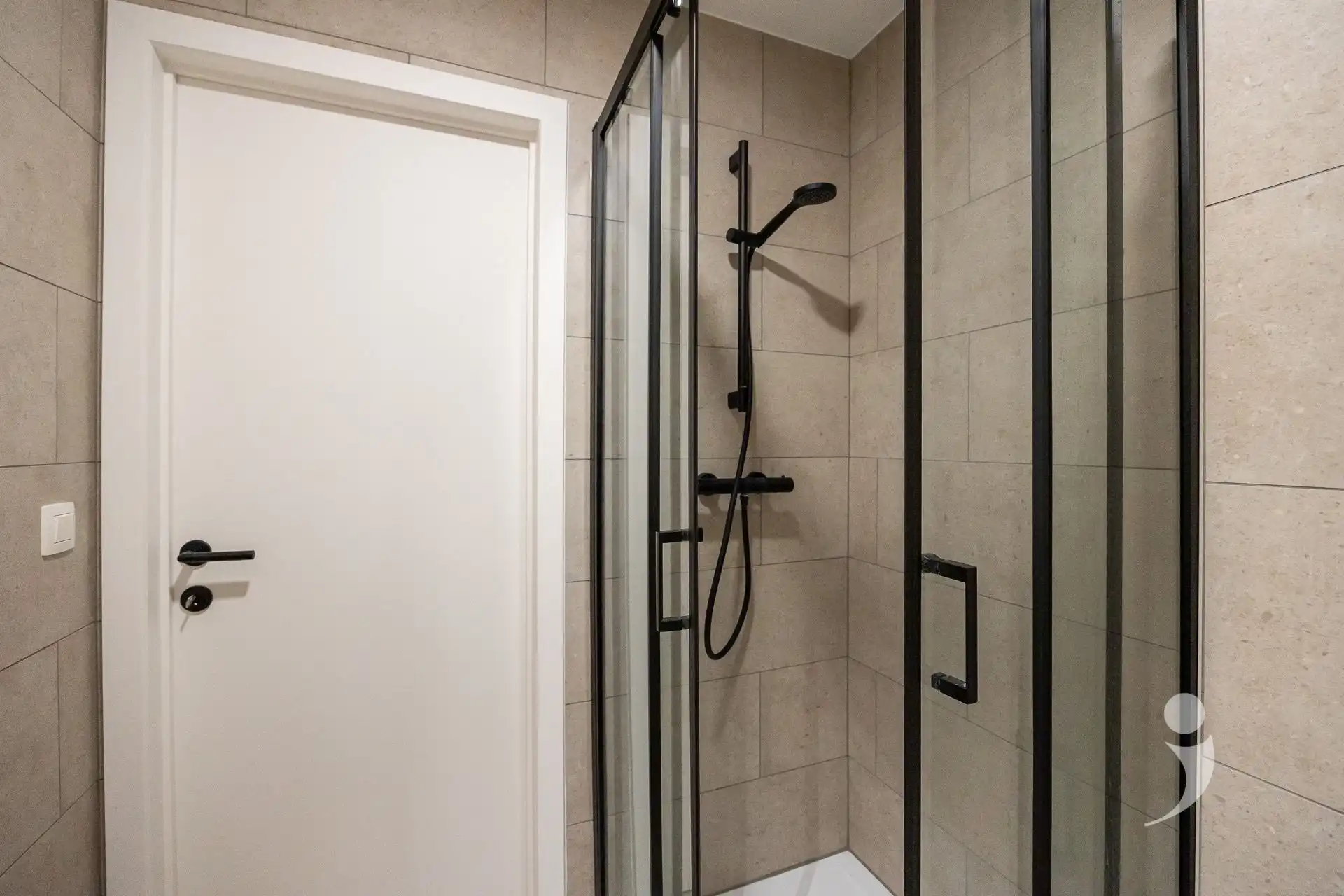 High-end studentenstudio in centrum Leuven foto 6