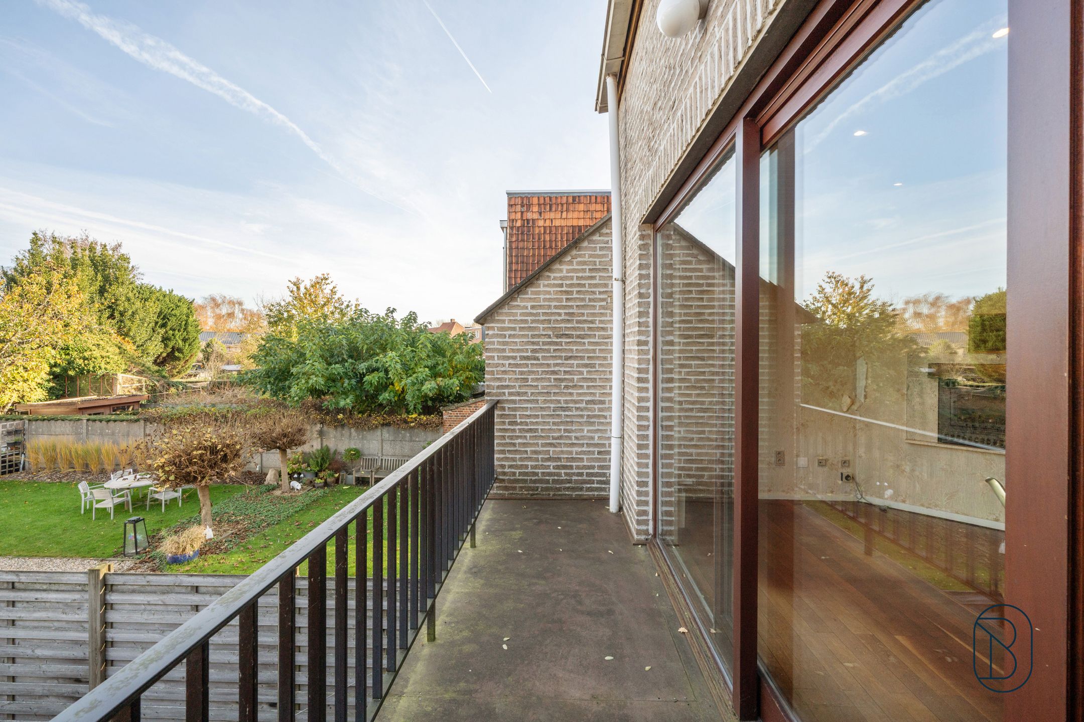 Toffe halfopen bel-étage woning met 3 SLK! foto 13