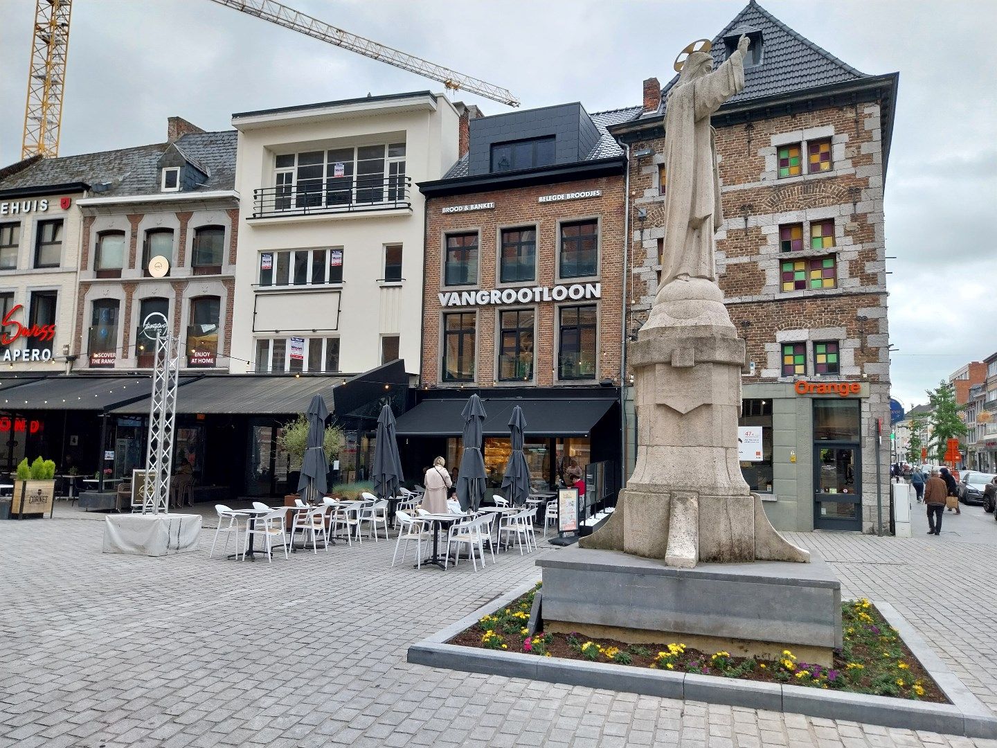 Handelspand met tal van mogelijkheden in het hart van Sint-Truiden foto 20