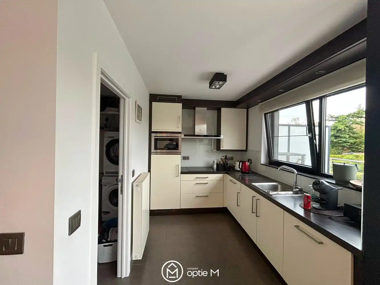 Lichtrijk appartement te huur in Tienen – met twee parkeerplaatsen en ruim terras foto 5
