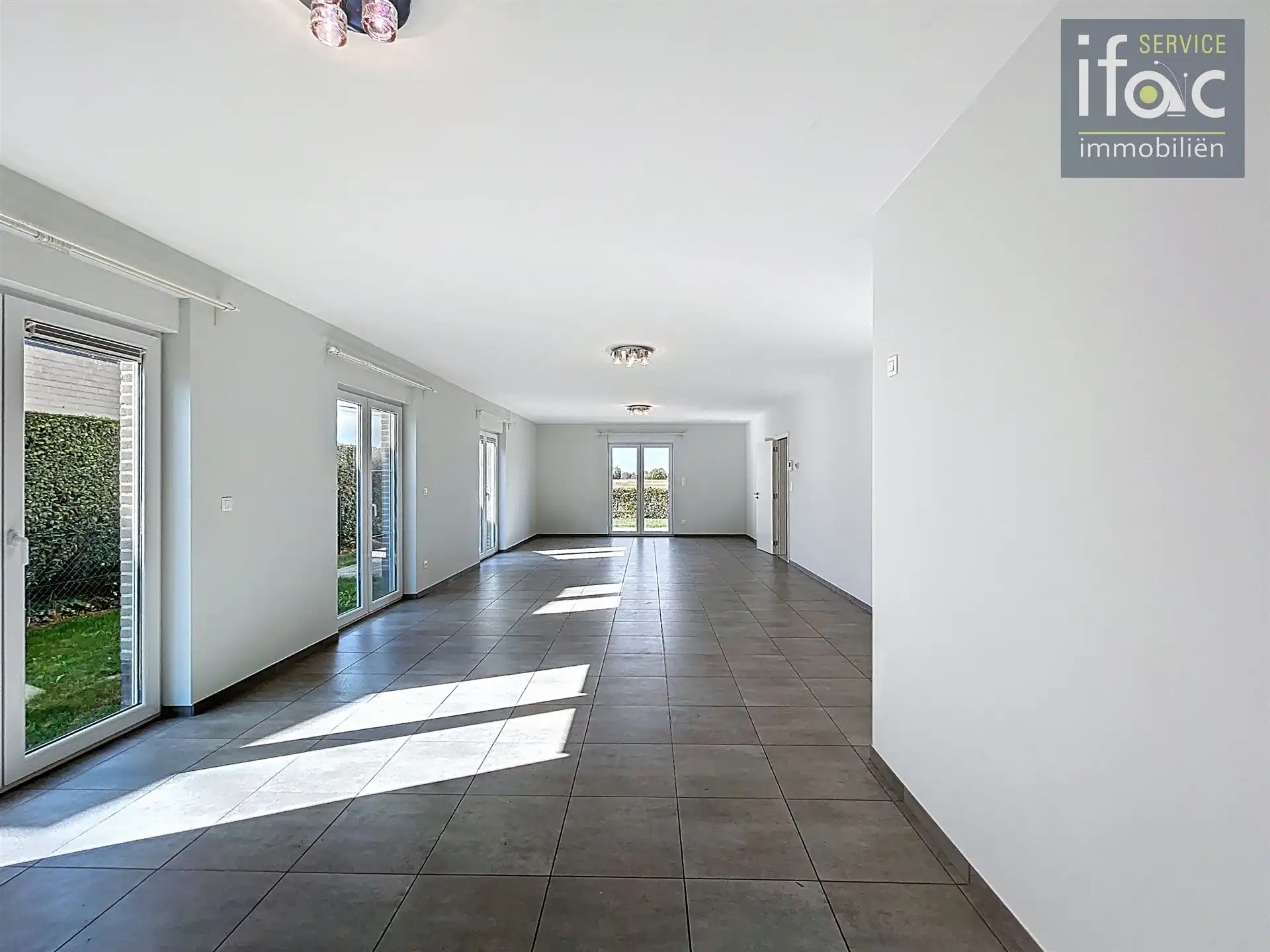 Energiezuinige villa-3ruime slpks-2badks foto 4