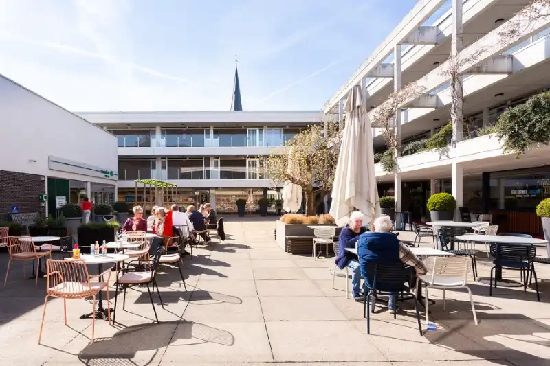 Prachtig 2 slaapkamer appartement op "PATIO DONK" foto 19