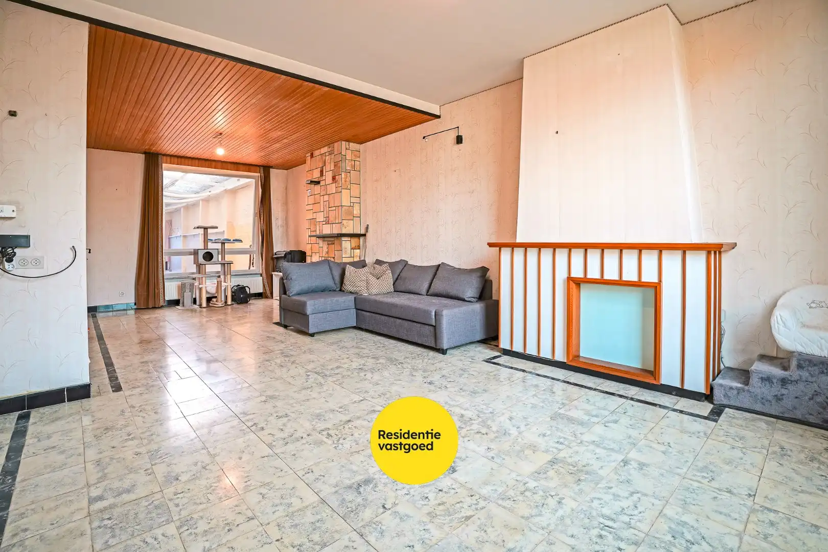 Renovatiewoning met 5 slaapkamers en zonnige tuin in het centrum van Woumen (Diksmuide) foto 3