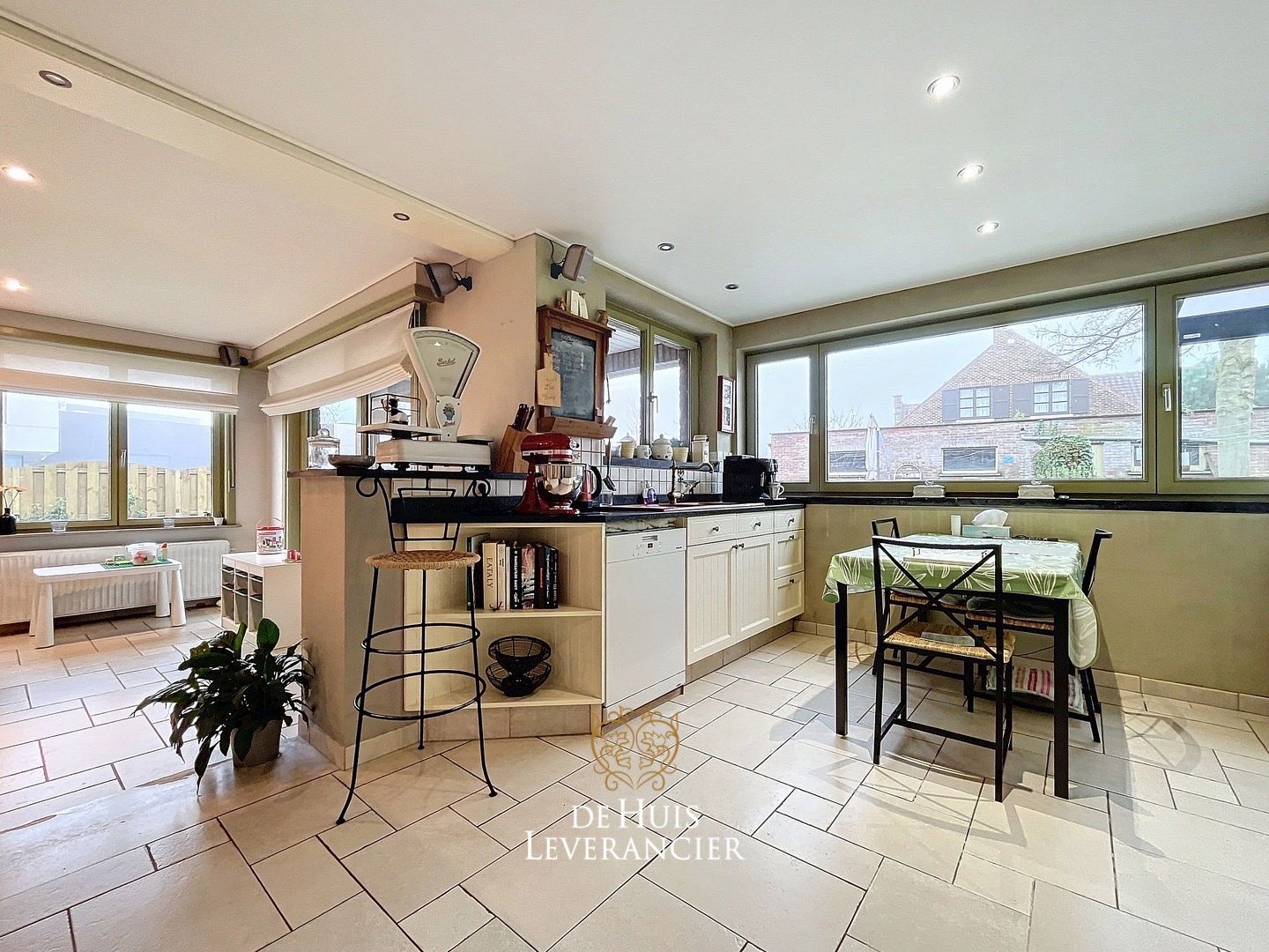 B&B Moment : Uniek wonen in een gelijkvloerse vrijstaande woning in Kontich foto 19