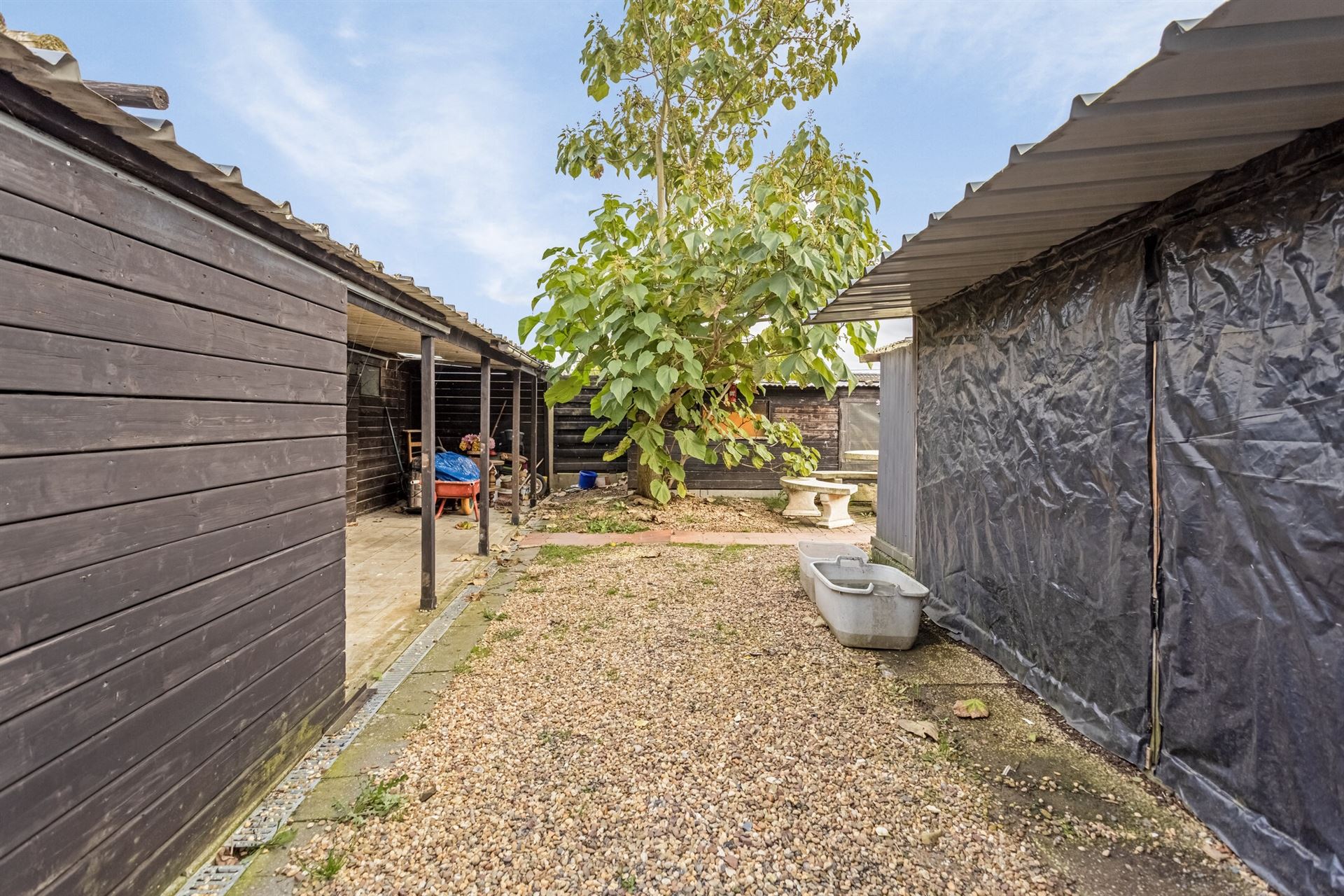 Instapklare woning met 3 slaapkamers en grote tuin (12a64ca) foto 34