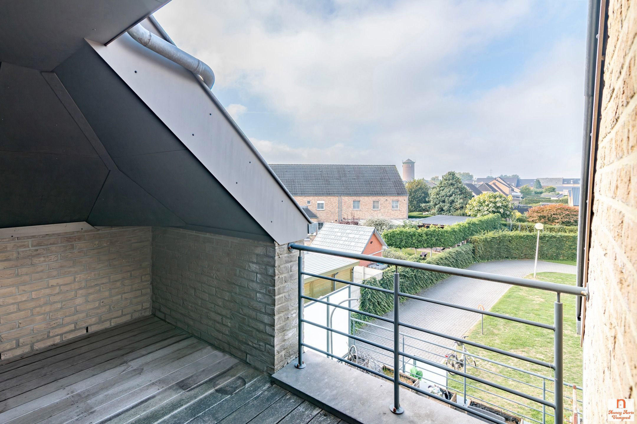 Appartement met autostaanplaats in hartje Koersel foto 13