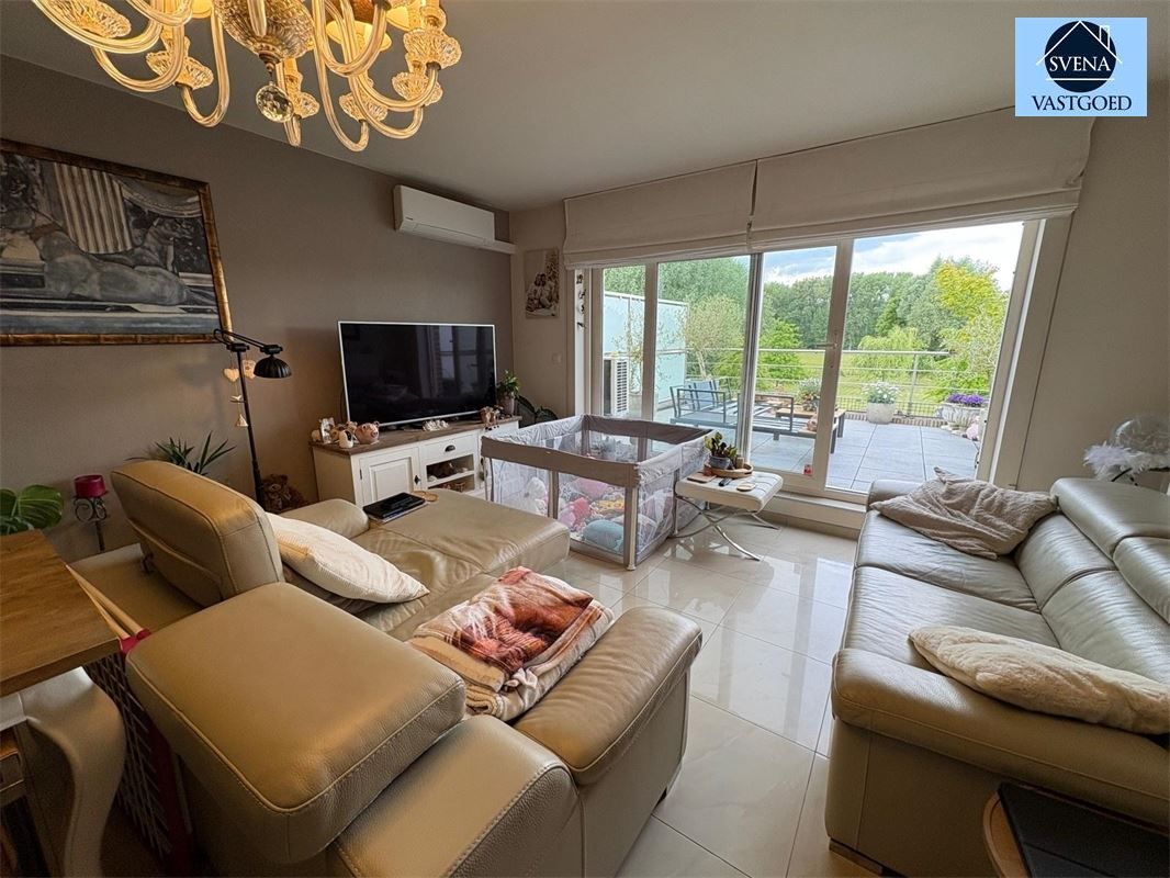 MOOI DUPLEXAPPARTEMENT MET 2 SLAAPKAMERS foto 2
