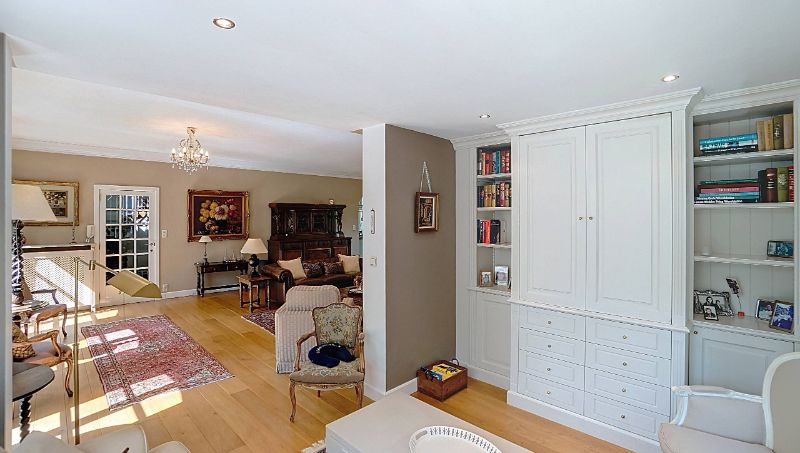 Stijlvolle villa van 300m² met 4 slaapkamers op 12a70ca foto 22