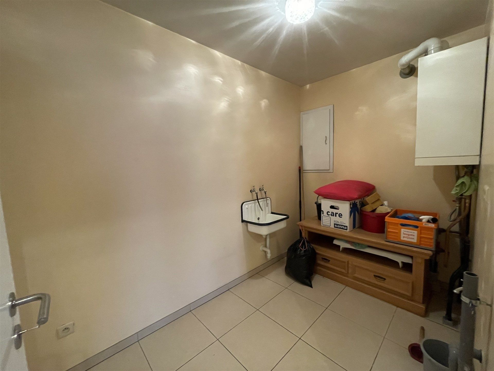 Zeer mooi gelegen ruim villa appartement met garage achteraan in de tuin. foto 22