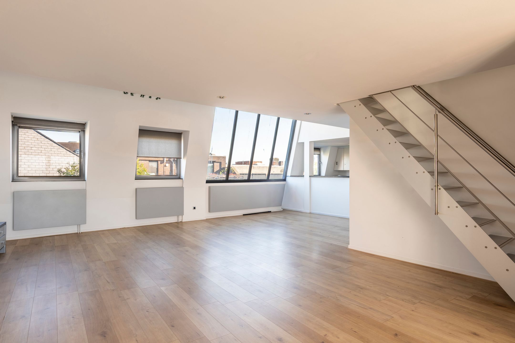 Uniek penthouse van circa 200m² met terras van 85m² foto 3