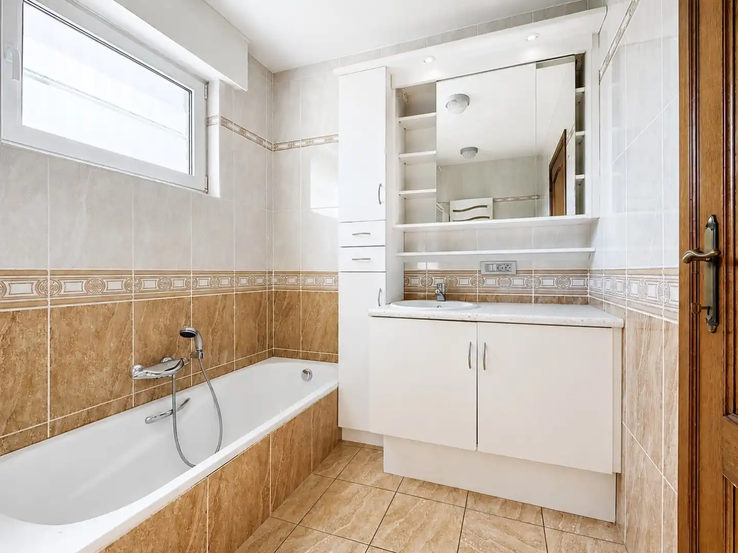 Alleenstaande villa met zuidgerichte tuin in Oostduinkerke-Dorp foto 11