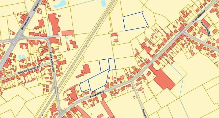 Unieke kans in Torhout: 5 percelen bouw- en weiland foto {{pictureIndex}}