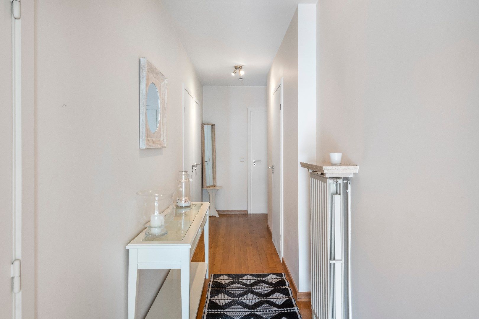 Gezellig appartement met zonnige terrassen gelegen in de Van Bunnenlaan, vlakbij de Dumortierlaan en de zeedijk. foto 13