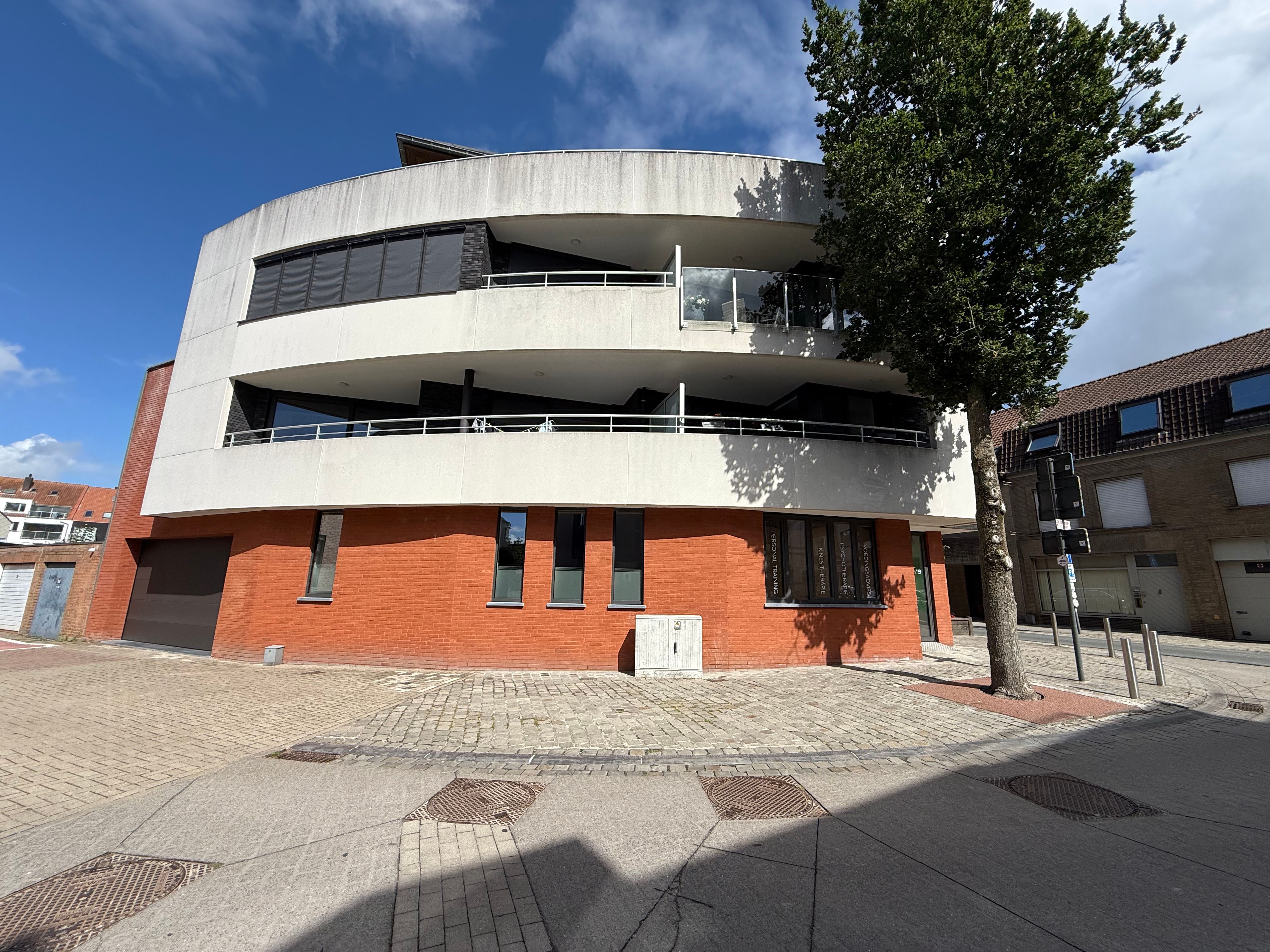 Praktijkruimte /gelijkvloers 89m² foto 10