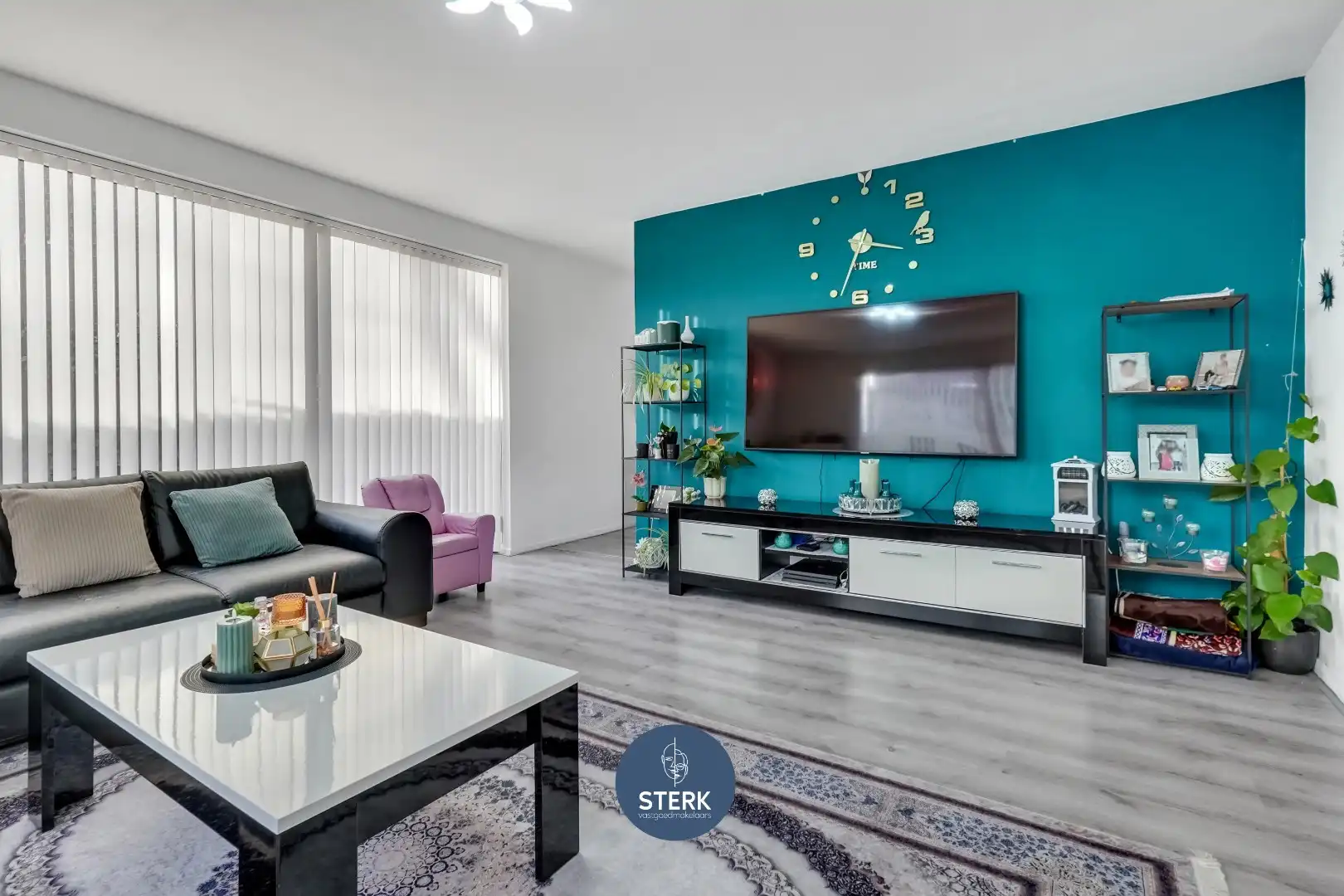 GEZINSWONING MET 3 SLPKS, TUIN EN GARAGE IN HET RUSTIGE REKEM ! foto 2