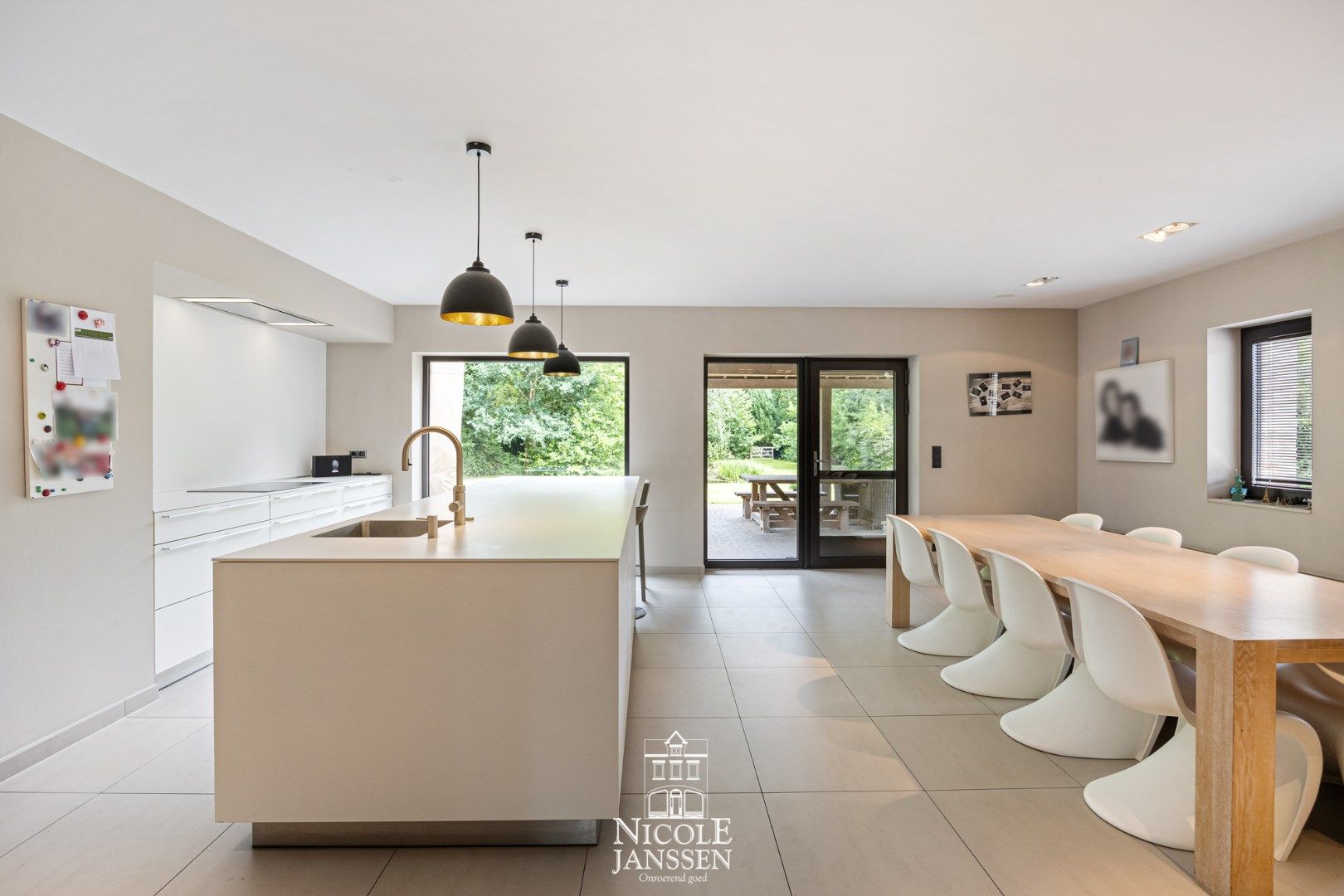 Exclusieve, authentieke villa met binnenzwembad op een rustige locatie foto 9