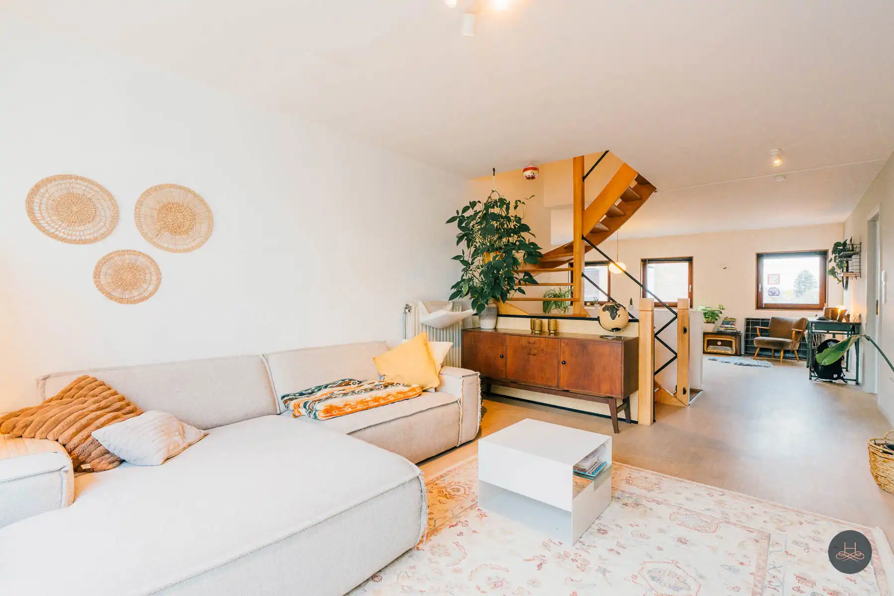 Uniek, instapklaar appartement met grote tuin op toplocatie foto 3