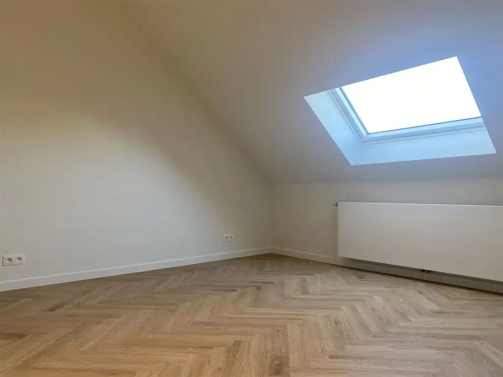 Duplex appartement in het centrum van 's-Gravenwezel foto 16