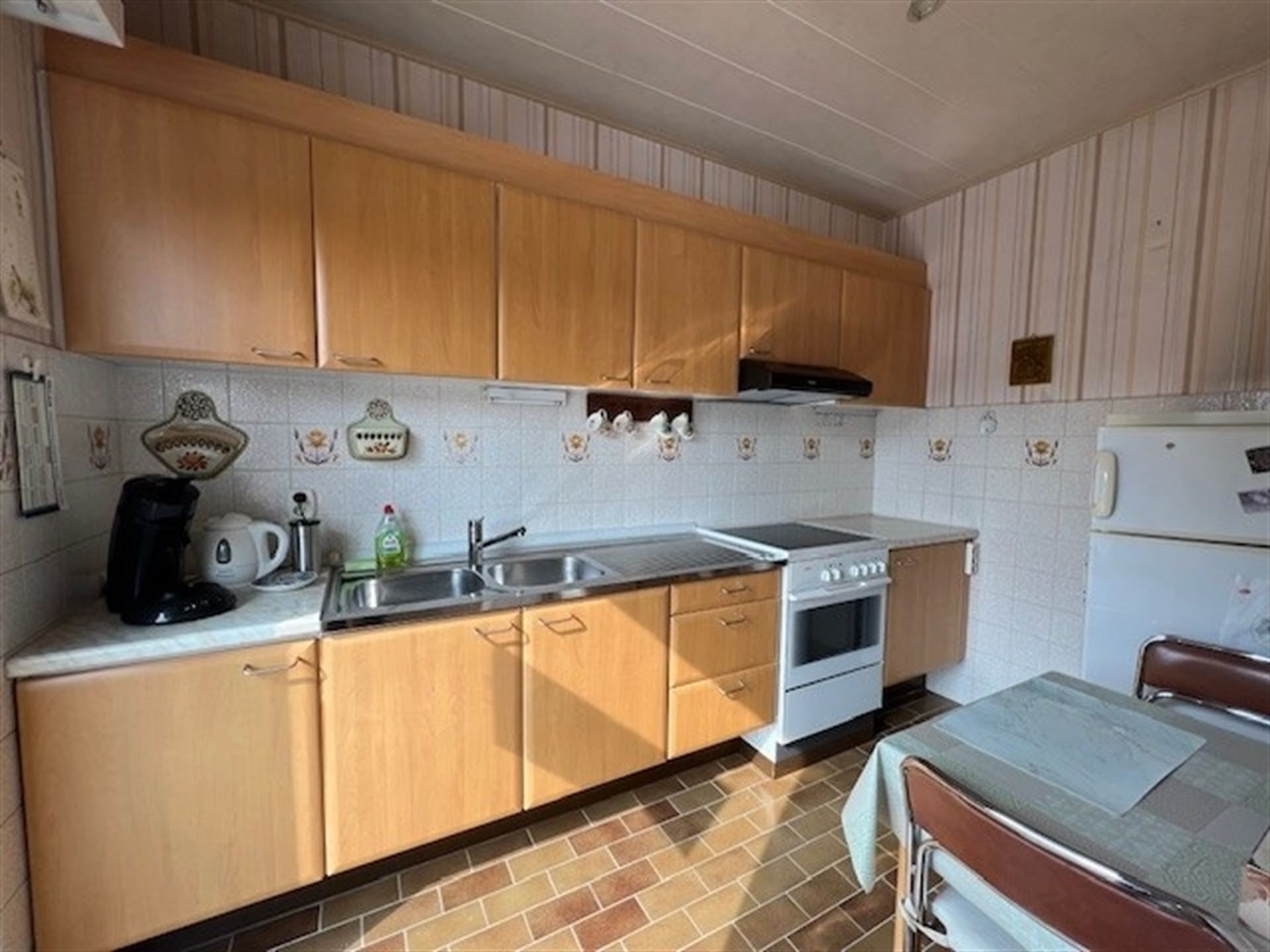 3- slaapkamerappartement gelegen in rustige buurt foto 4
