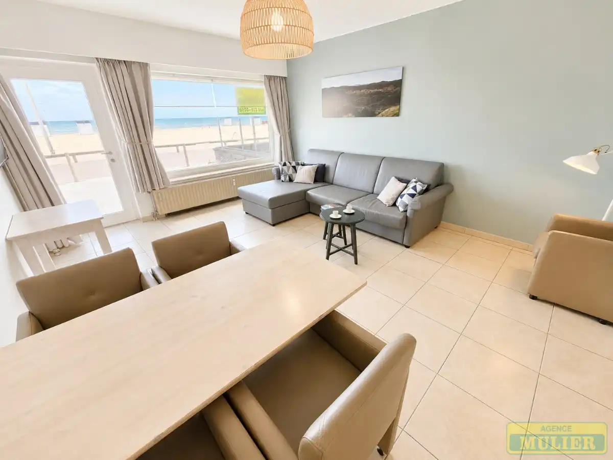 Appartement te koop foto {{pictureIndex}}