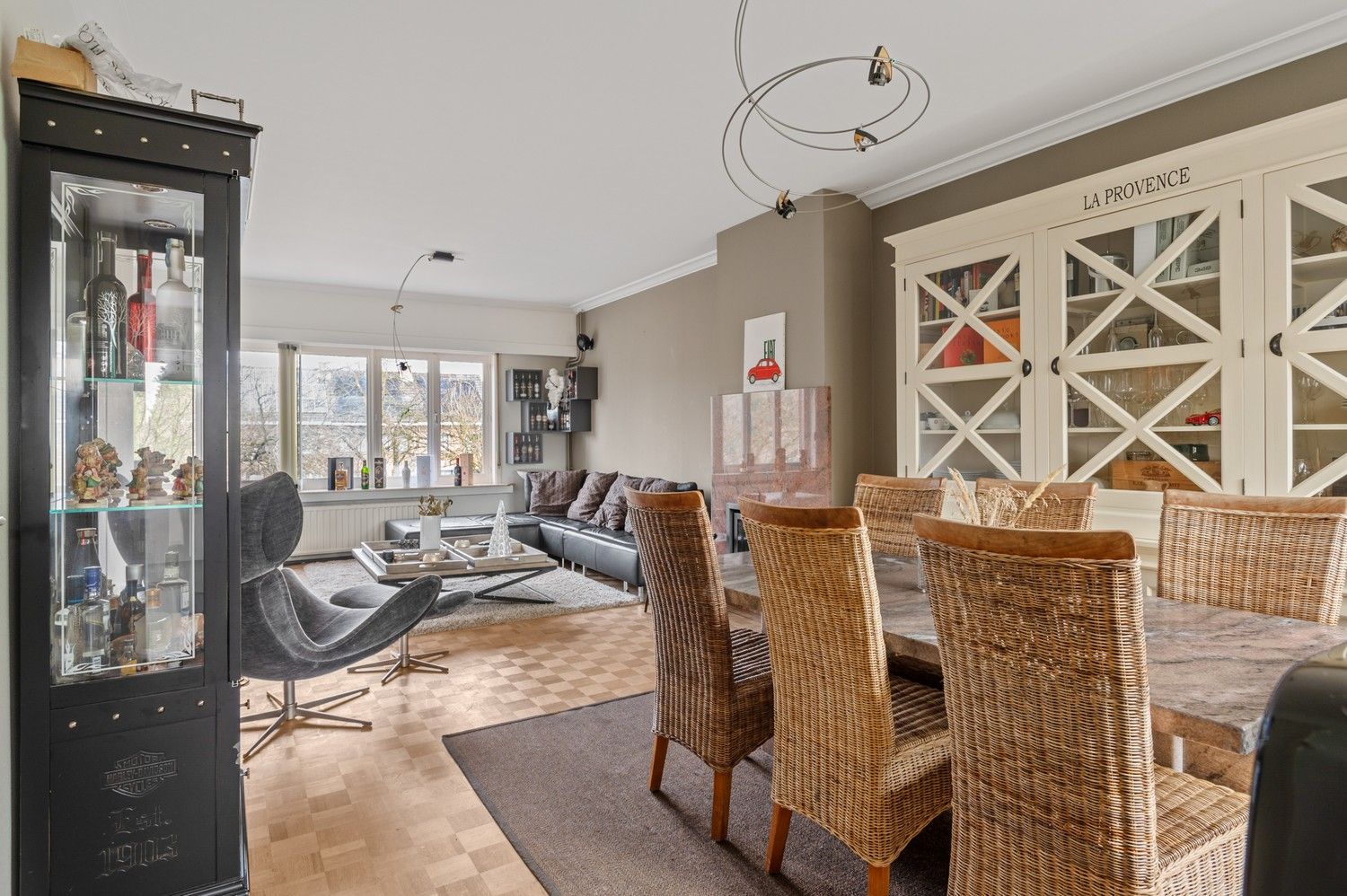 Ruime beletagewoning met 3 slaapkamers en een grote tuin in Wijnegem! foto 6