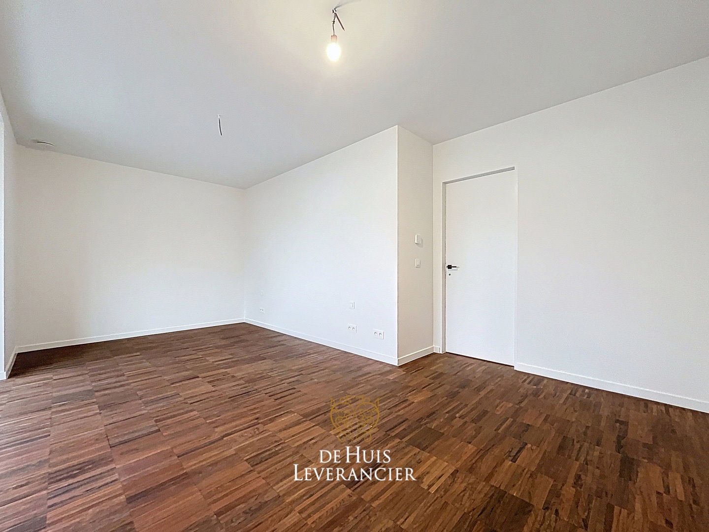 Vernieuwbouwde BEN Loft-villa te huur in Kontich foto 30