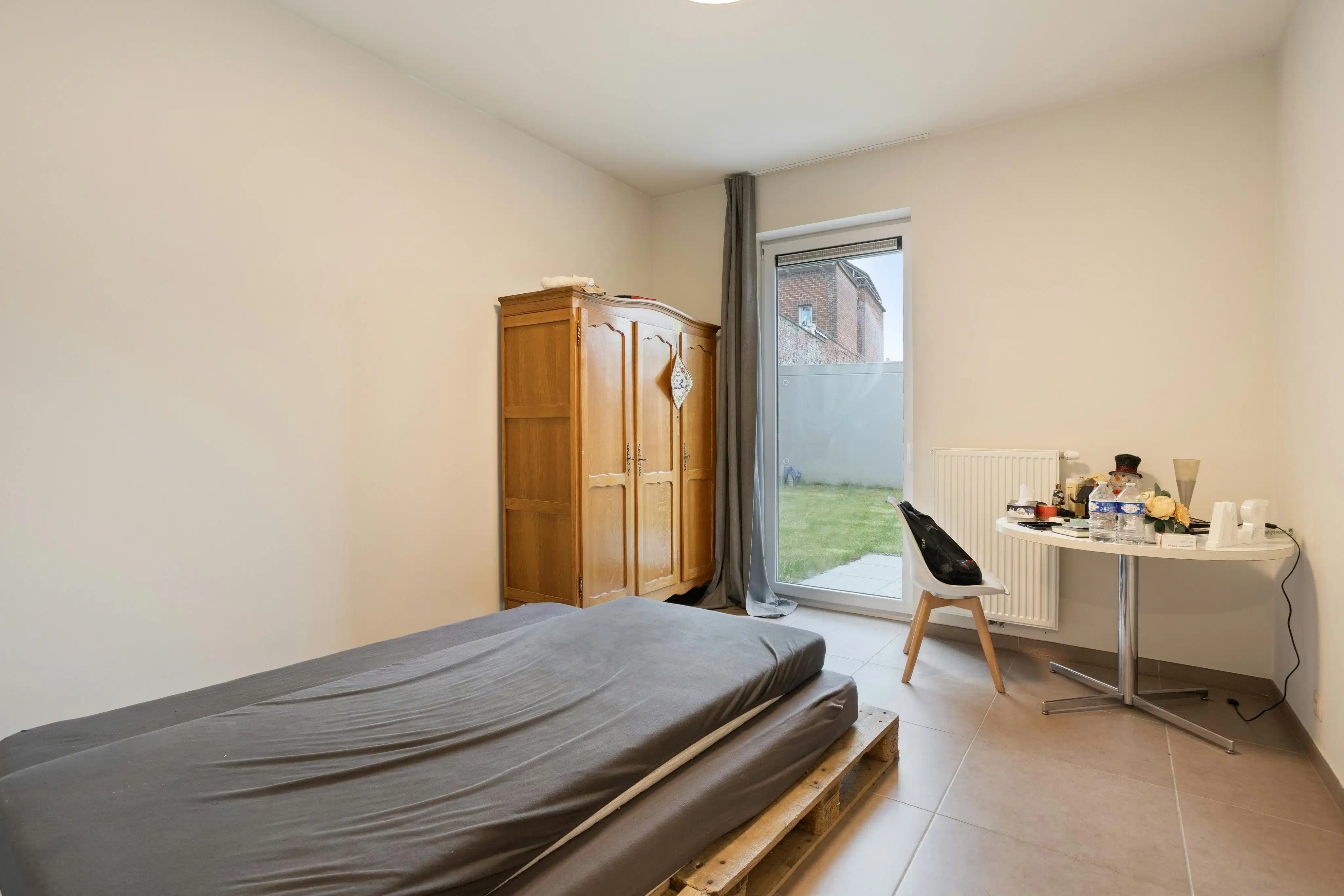 Modern appartement met private tuin in centrum Roeselare foto 7