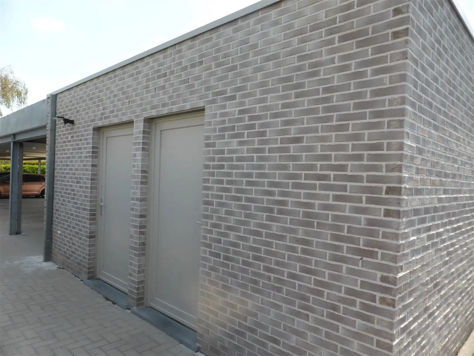 Recent, energiezuinig appartement met staanplaats foto 8