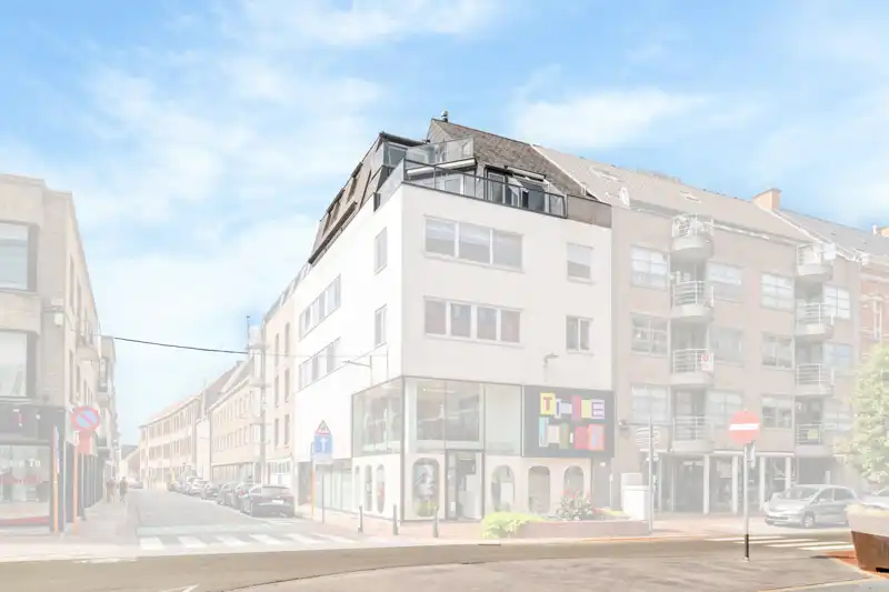Exclusieve duplex met 210 m² woonbeleving in hartje Roeselare ROESELARE STADSKERN | RECENT LUXUEUS VERNIEUWD | 2 À 3 SLAAPKAMERS | 2 TERRASSEN | 210 m² foto 16