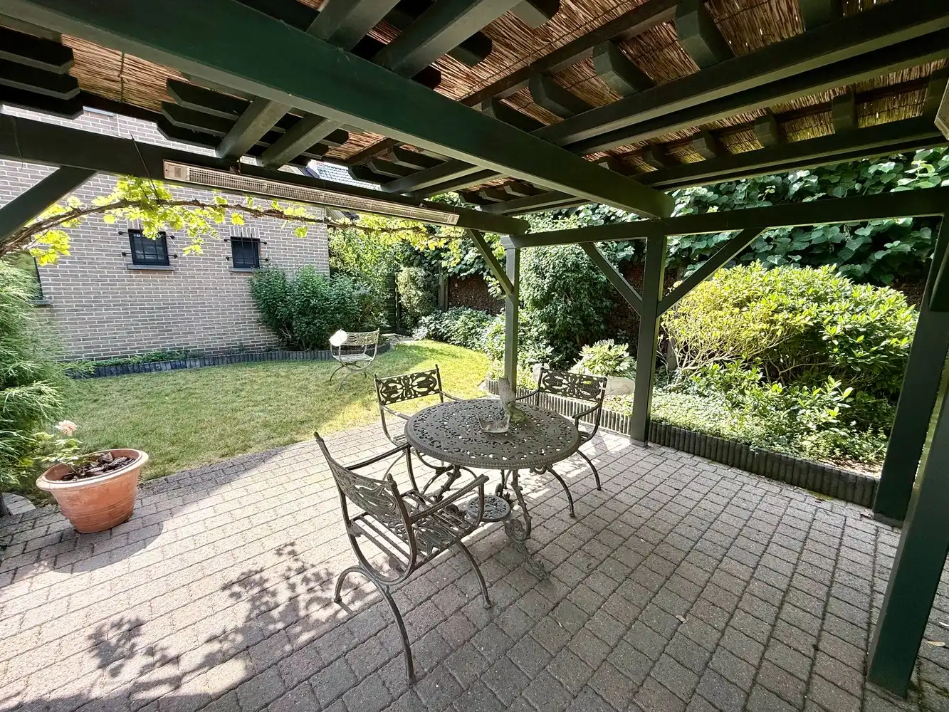 **Exclusieve villa met 5 slaapkamers te koop op een prachtlocatie in Asper!** foto 31