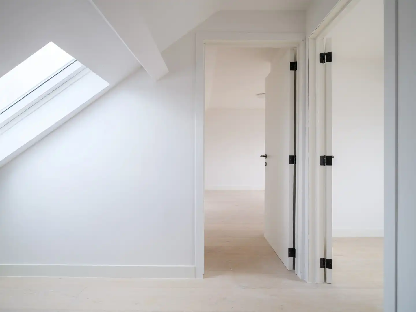 Gerenoveerd duplexappartement met twee slaapkamers in Gent foto 11