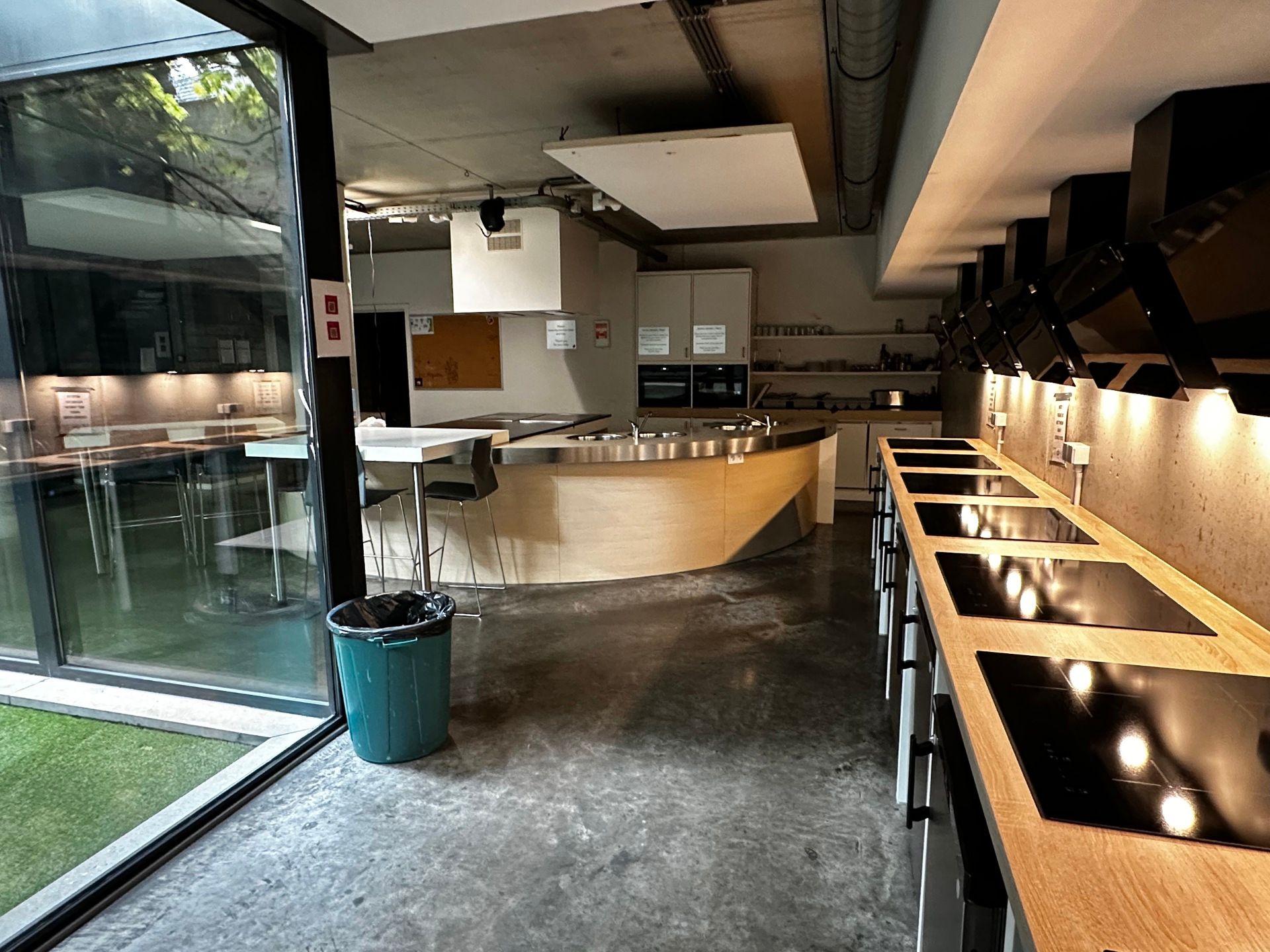Zorgeloze investering te koop aan de Campus Opera foto 11