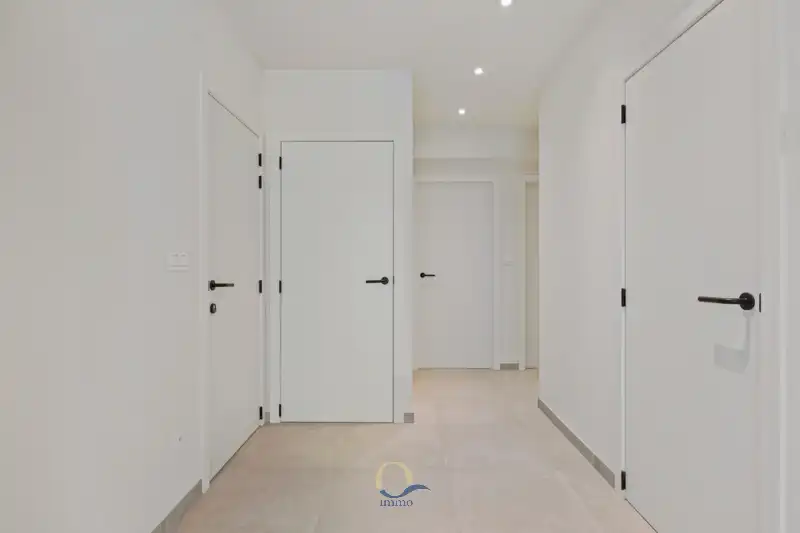 Royaal 2 slpk app. dat eerder dit jaar aan een complete make-over werd onderworpen ! foto 9