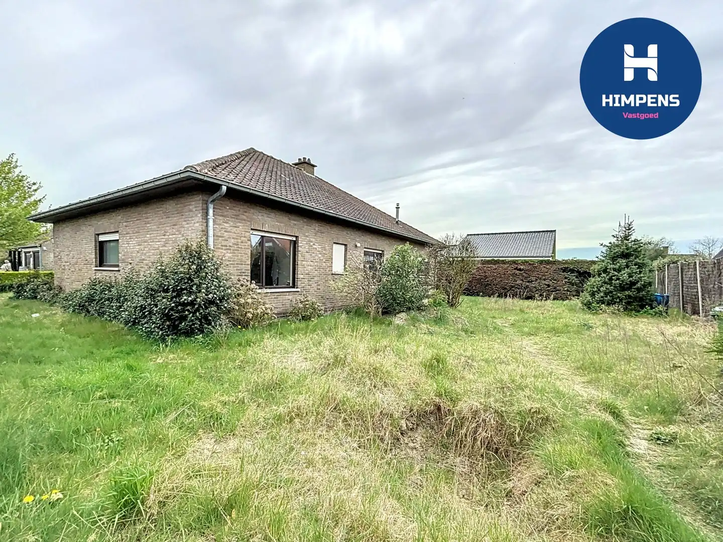 Te renoveren villa met grote tuin en uitbreidingsmogelijkheden foto 25