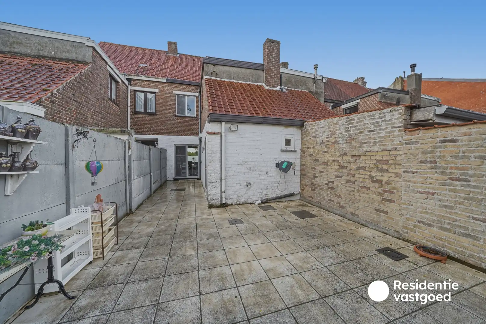 Gezellige woning met diepe tuin en 3 kamers nabij centrum Oudenburg foto 15