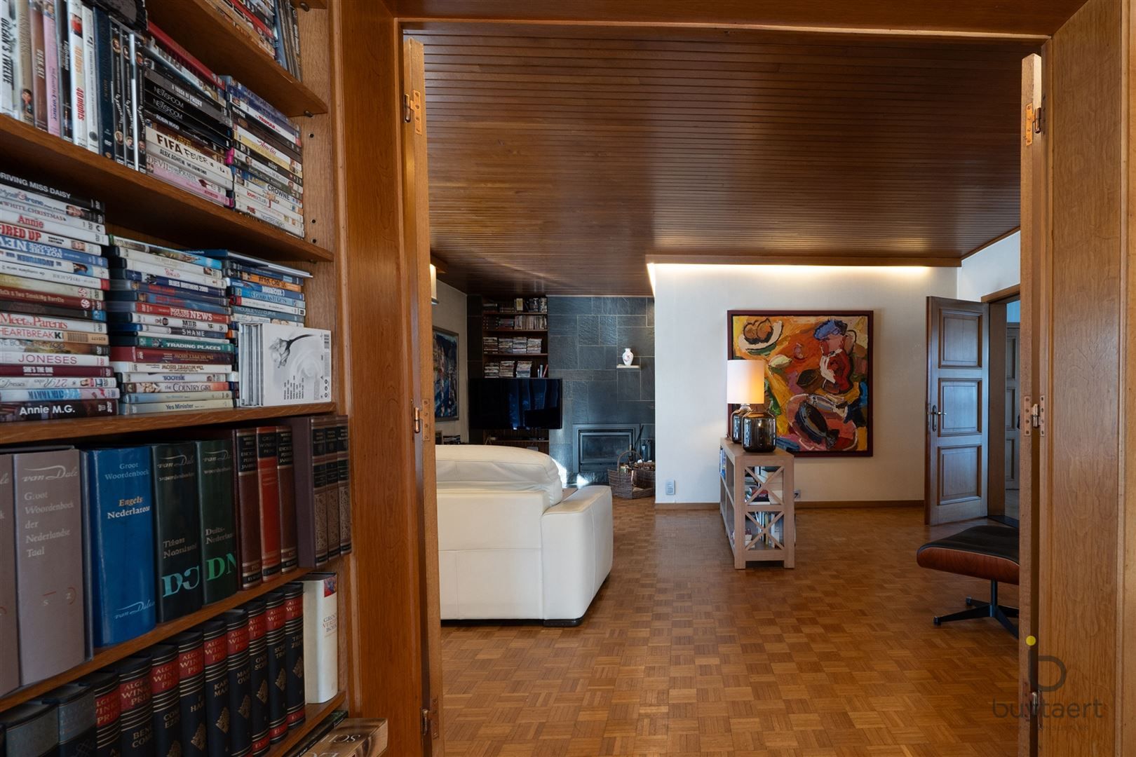 Villa met praktijk of  kangoeroewoning en Zuid - West tuin. foto 14