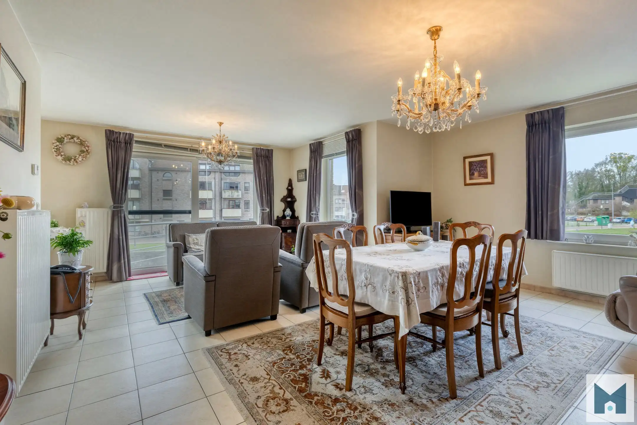 Lichtrijk app. met 2 slpks en prachtig zicht op het water! foto 4