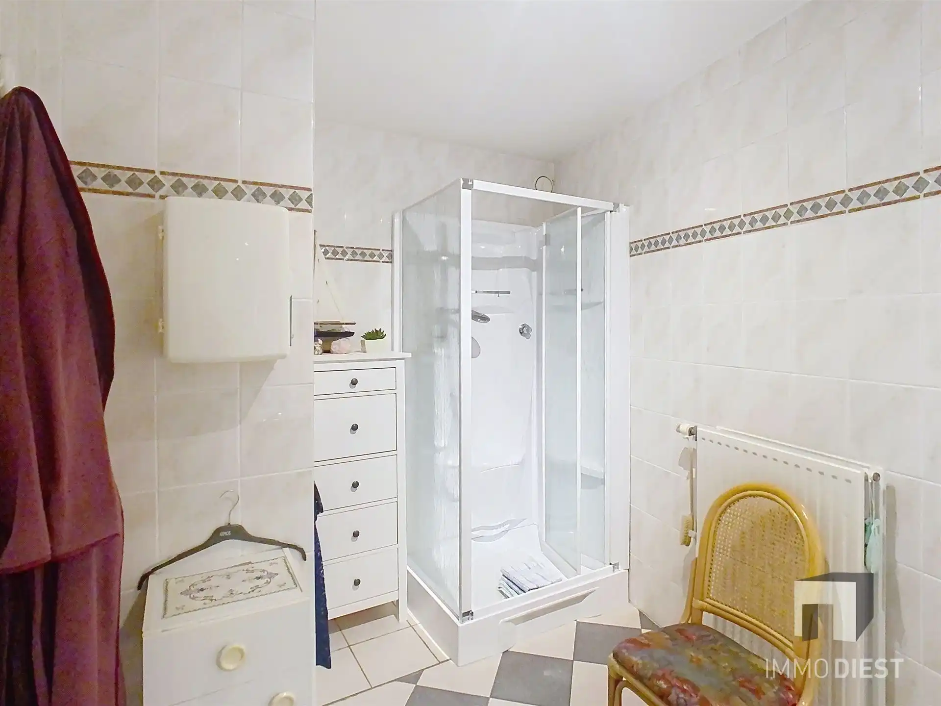 Topligging: gelijkvloers appartement mét garage en kelder foto 22