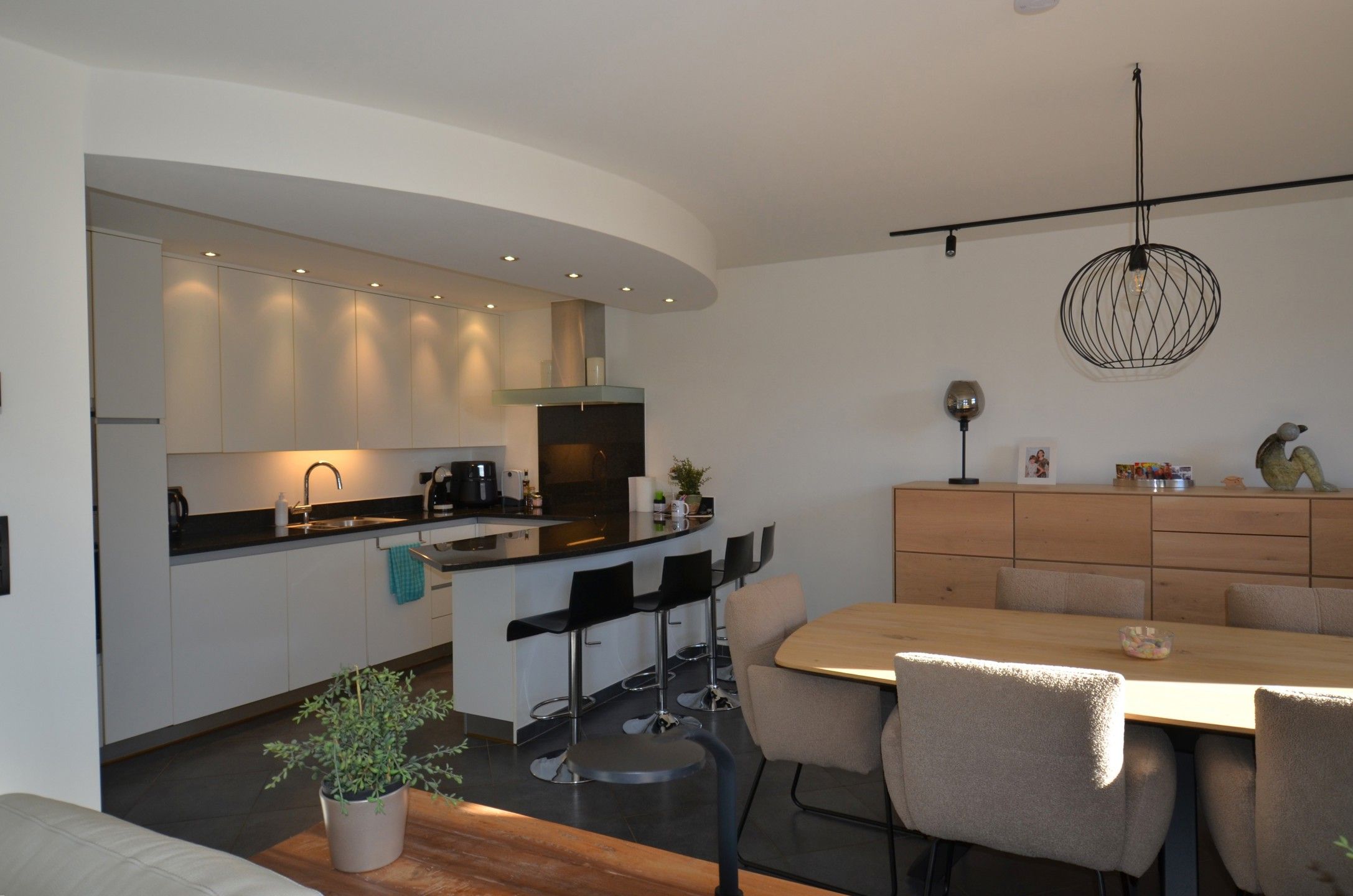 Zeer ruim appartement nabij het centrum van Lier foto 11