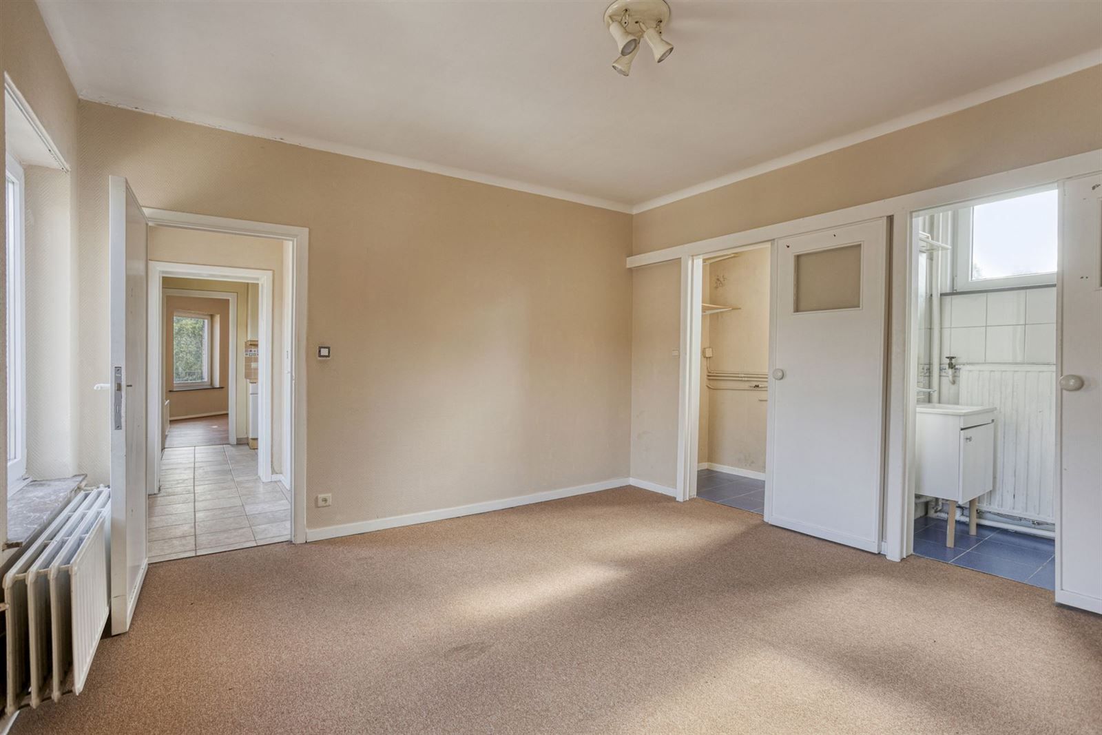 Appartement met 1 slaapkamer te Halle foto 12