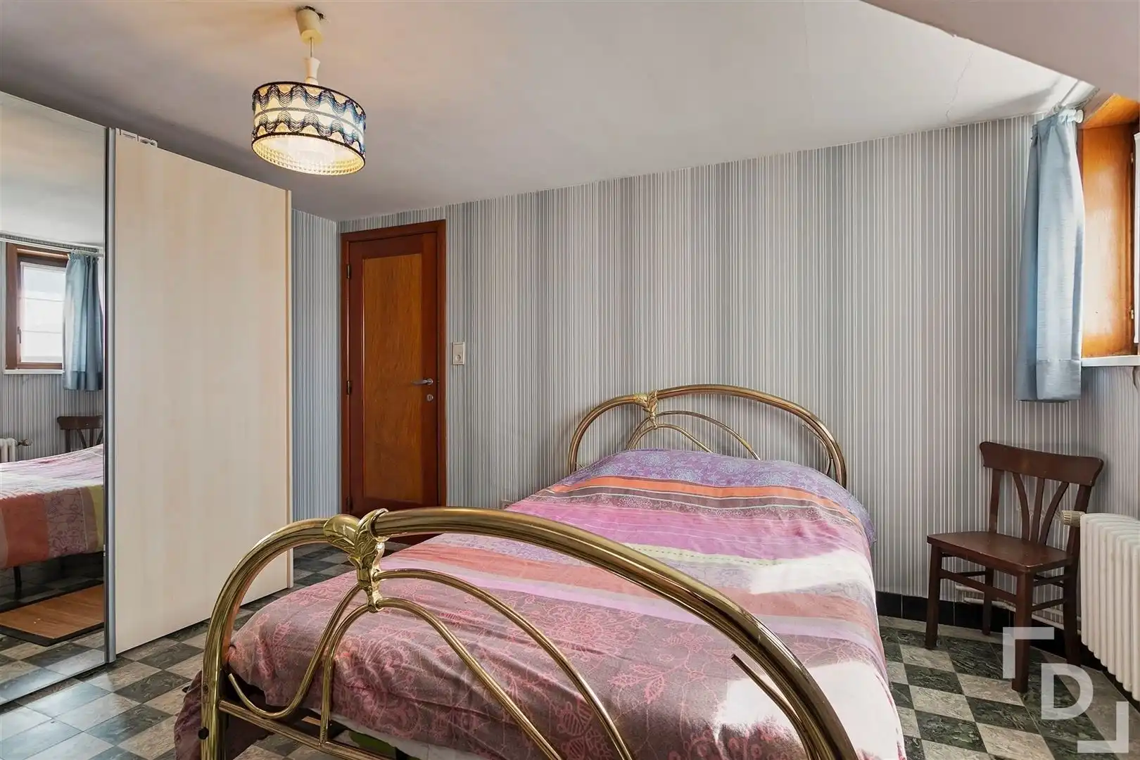 Ruime eengezinswoning foto 24