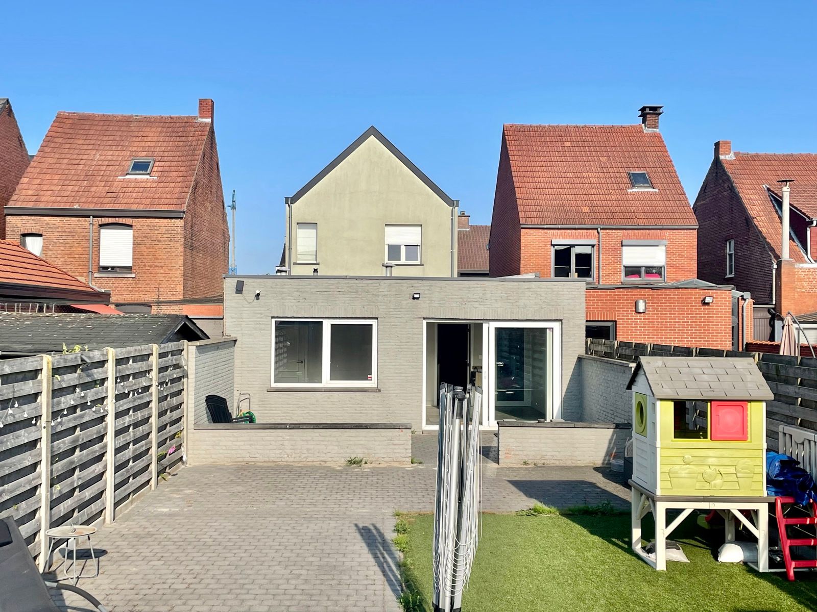 Charmante ruime en instapklare woning met zonnige tuin foto 25