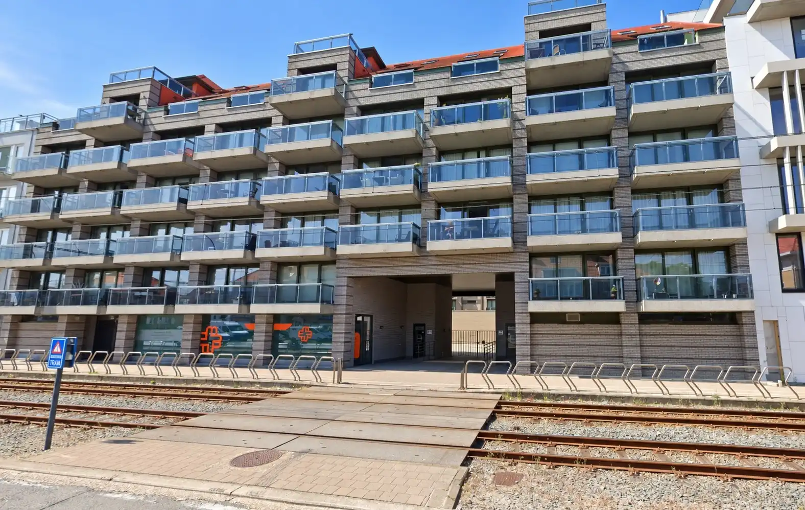 Instapklare studio met slaaphoek en zuidgericht terras te Nieuwpoort-Bad. foto 10