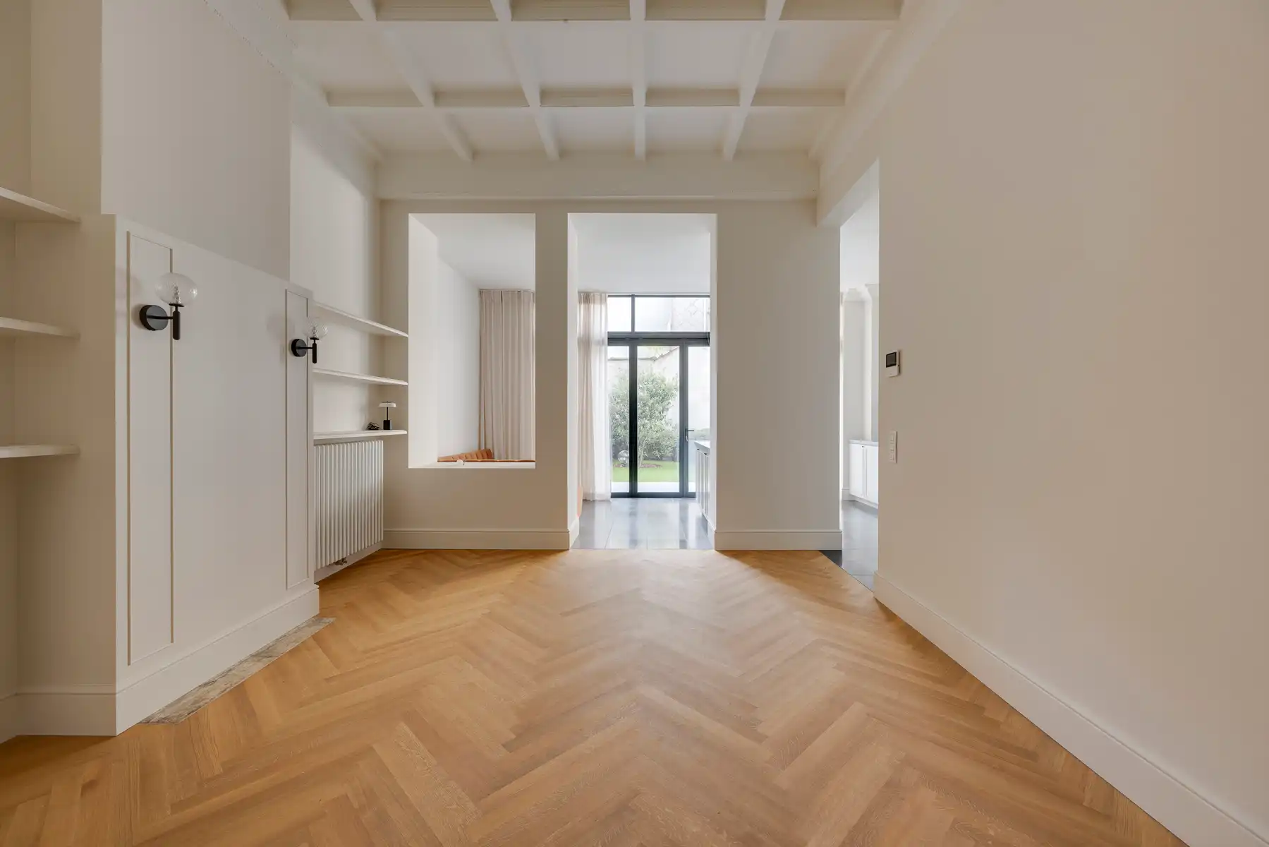 Luxueus gerenoveerde burgerwoning met tuin en terras foto 6