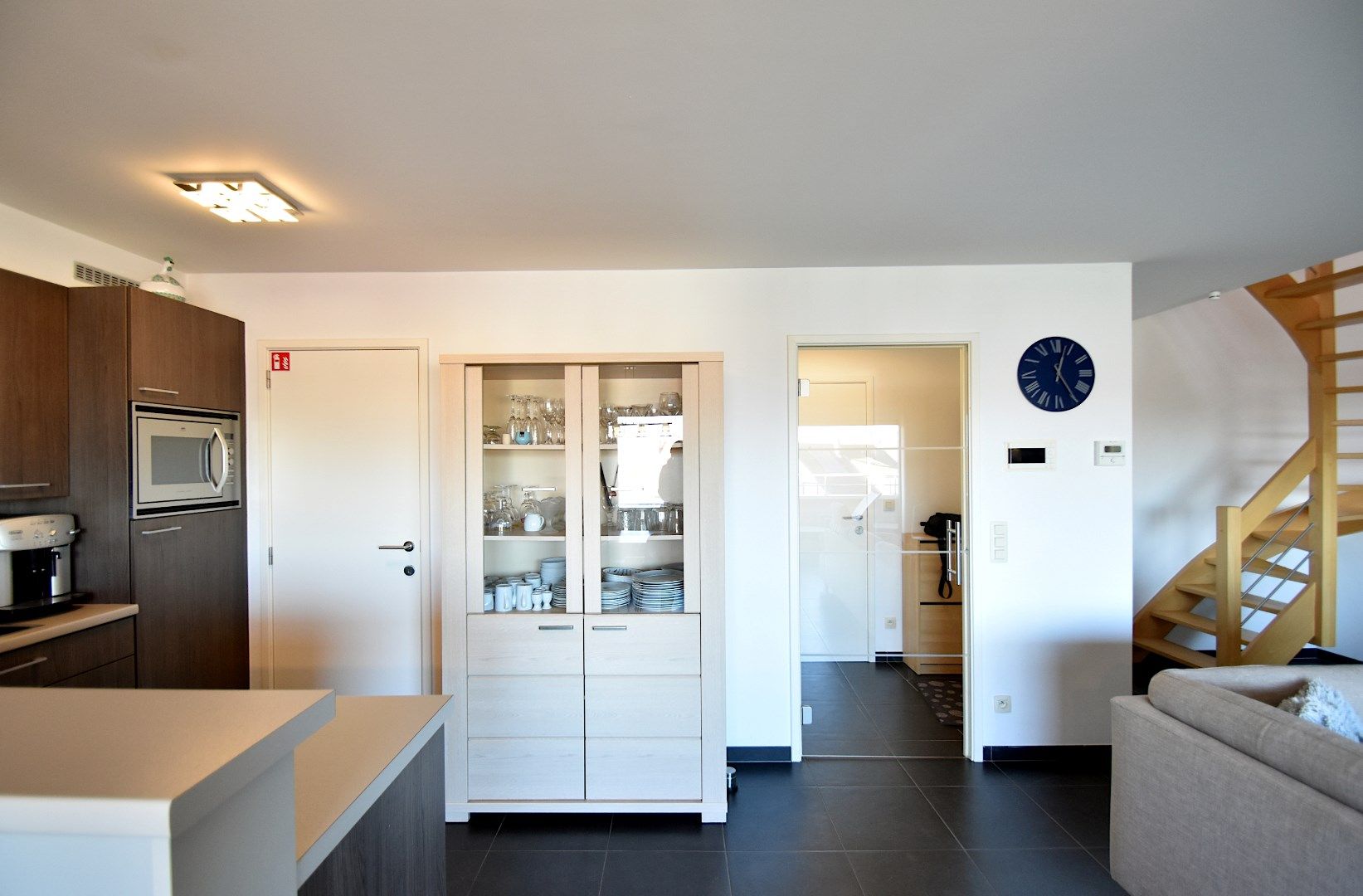 Stijlvol duplexappartement in moderne residentie foto 15