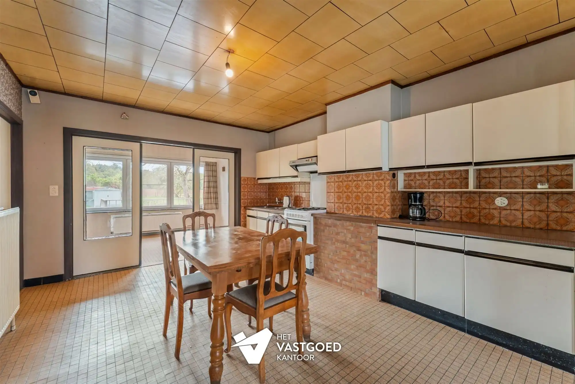 TE RENOVEREN WONING MET 3 SLAAPKAMERS OP RUSTIGE DOCH CENTRALE LIGGING IN LUMMEN (MELDERT) foto 8